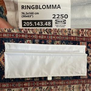 IKEA RINGBLOMMA Roman Blind White Privacy Curtain Magnetic 30x63" 205.143.48